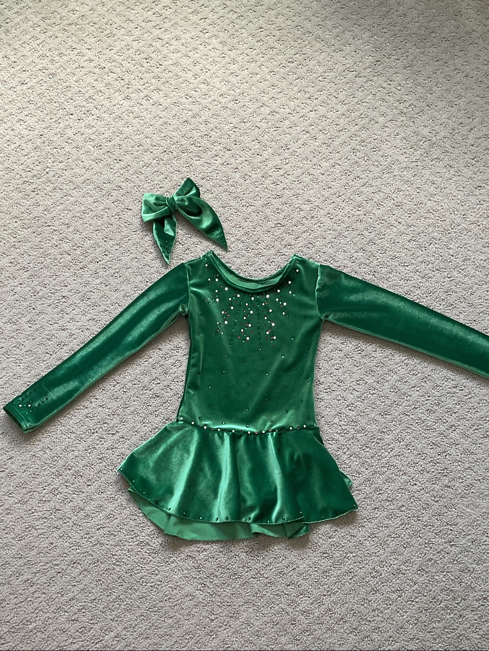 Girls' Emerald Green Dance Dress with Matching Bow 0454